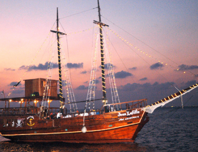 Atrévete a vivir la experiencia del barco pirata - Safe Tours Cozumel
