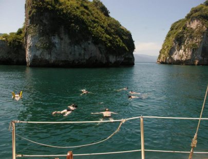 Ada Sailing-Sailing & Snorkel adventure on a luxurious Ketch