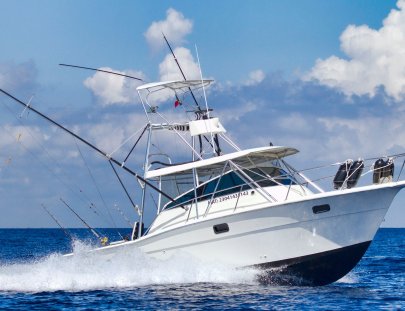 Chichi Charters-Deep Sea and bottom Fishing in Cozumel