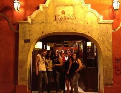Cafe Bar Habana-Hangout with us in an ambience of Cuban culture