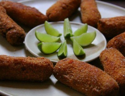 Cafe Bar Habana-Hangout with us in an ambience of Cuban culture