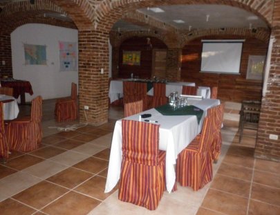 Hotel Santa Ana-Hotel with colonial style in Antigua Guatemala