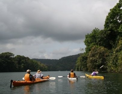 Xpediciones Tropicales-Explore the Panama Canal Water Trails by kayak