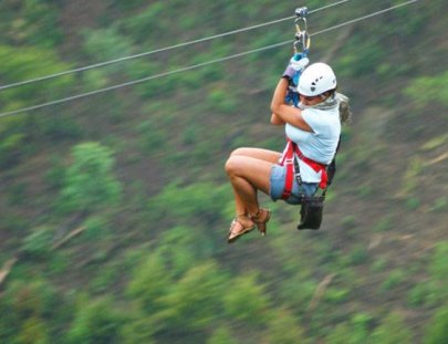 Antigua Canopy Tours-Extreme canopy experience at the canyon 