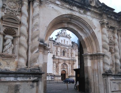 Tour por las históricas iglesias de Antigua - Antigua Tours