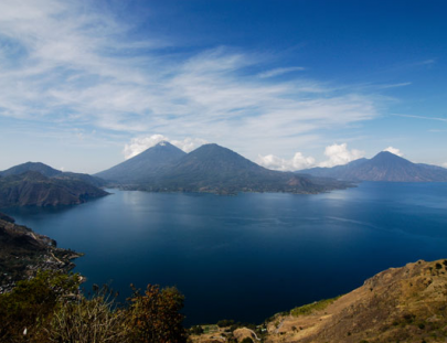 Aviatur-Discover  the 12 Indigenous villages around the lake