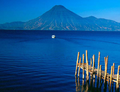 Discover  the 12 Indigenous villages around the lake - Aviatur