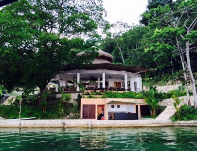 Hotel Hermoso a la Orilla del Lago Petén Itzá - Bolontiku Hotel Boutique