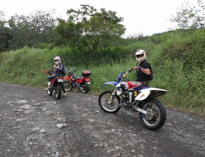 Ca Tours -A tour by rivers and streams on motorcycle!