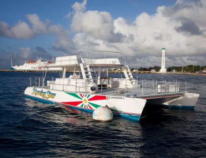 Captain Ron´s Cozumel Boat Charters -Excursión en yate Amanecer en Cozumel