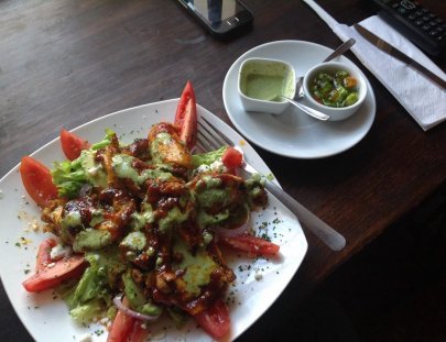 Casa Santo Tomás Gastrobar-Gastronomía internacional, música y un poco de arte