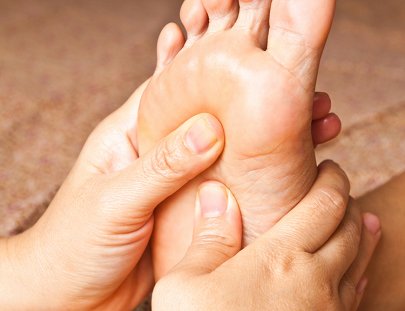 Ceiba Porta Spa-Relájate con un masaje de piedras calientes 