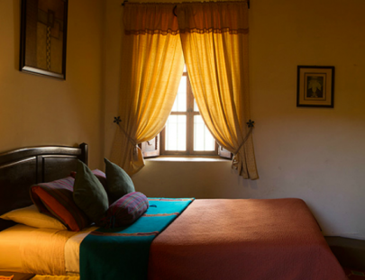 Hotel Palacio Chico-1 noche de placer y descanso en hotel colonial del Siglo XIX en Antigua