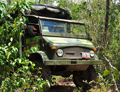 All Tour Native -Rappel, zip y snorkel en una expedición a la Jungla Maya
