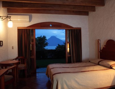 2 days relaxing in front of the beautiful Lake Atitlán  - Posada de Don Rodrigo Panajachel