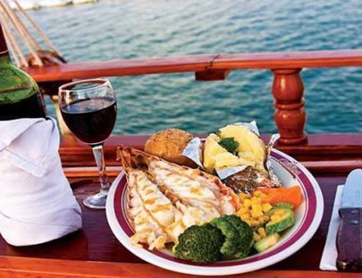 Columbus The Lobster Dinner Cruise-The romantic lobster dinner cruise