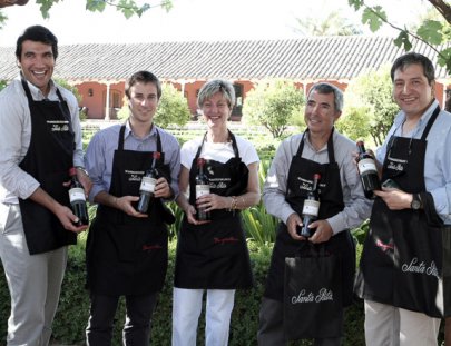 Santa Rita-Aprende y siéntete como un enólogo haciendo tu propio vino en los viñedos de Santa Rita en Santiago de Chile