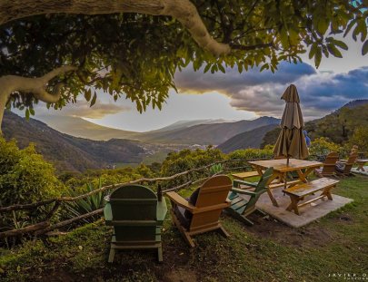Earth Lodge-The best mountain lodge in Guatemala!