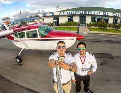 Escuela De Vuelo S.a.-Be a pilot for a day!