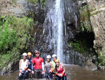 Extremo A Extremo-Destination Catarata La Rinconada