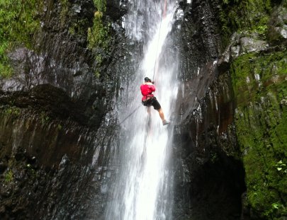 Extremo A Extremo-Destination Catarata La Rinconada