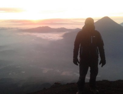 Guatemala Travel-Camping bajo las estrellas del Volcán Acatenango