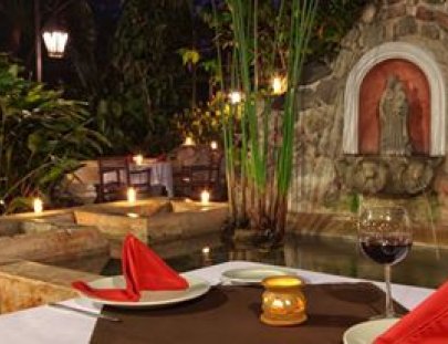 Hotel Las Farolas -Enjoy your stay in a former coffee plantation in Antigua Guatemala