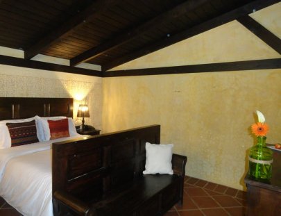 Hotel Los Olivos-Un hotel Boutique al estilo hacienda colonial en el corazón de Antigua