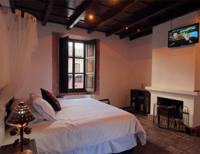 stay inn a hotel with colonial elegance and style - Hotel Monasterio