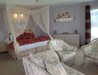 Stay in a picturesque fishing village by the Caribbean Sea - Posada El Delfín