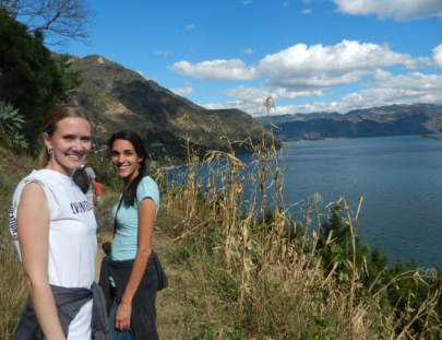 Lake Atitlan-Caminata de Santa Cruz a Tzununa con vistas impresionantes del Lago de Atitlán 
