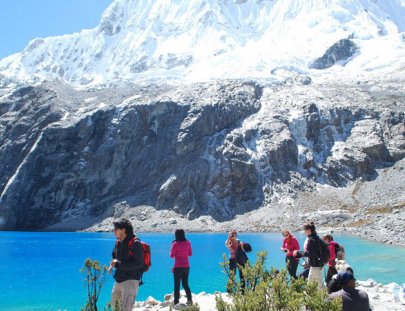 Hike to the breathtaking Lake 69 on the Peruvian Andes - Peruvian Andes