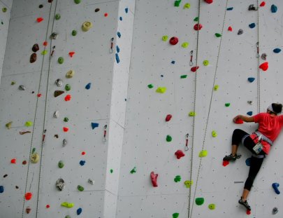 Pirqa-develop your skill in this indoor rock climbing experience