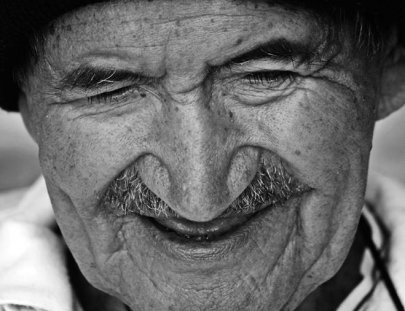 Cabecitas De Algodón-Un hogar cálido para gente de la tercera edad