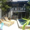 Lily Pond House- A Luxurious boutique Hotel in Roatán