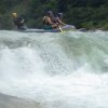 Omega Tours-Adrenalina y velocidad: Rafting en el rio Cangrejal