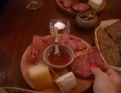 Red Cap Tours-¡Saborea la Cultura Boliviana con un Tour Culinario en La Paz!