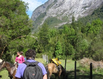 Horseback expedition at Cochamo Valley - Cabalgatas Cachamó