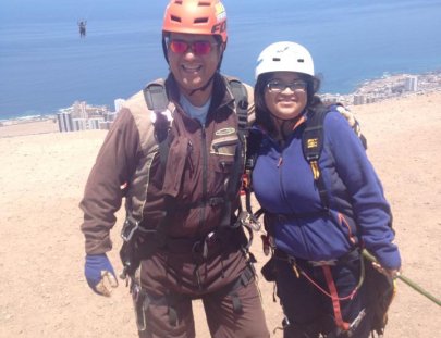 Tandem paragliding above the desert in Palo Buque, Chile - Oasisfly Parapente Chile