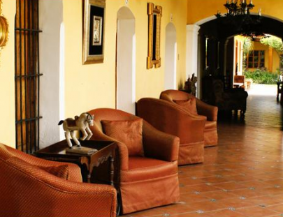 Hotel Casa De Las Fuentes-Hotel con gusto español en Antigua Guatemala
