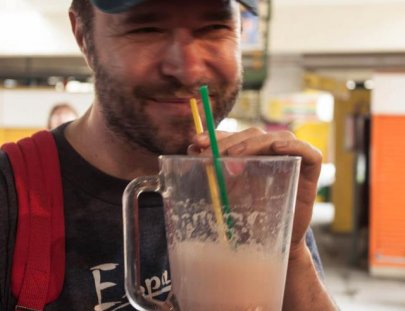 Red Cap Tours-¡Saborea la Cultura Boliviana con un Tour Culinario en La Paz!