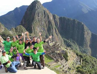 Alpaca Expeditions -4 DAY INCA TRAIL GROUP TREK
