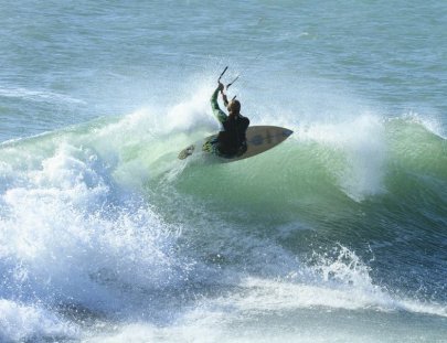 Kitsurf: An exciting Sport to learn! - WildK