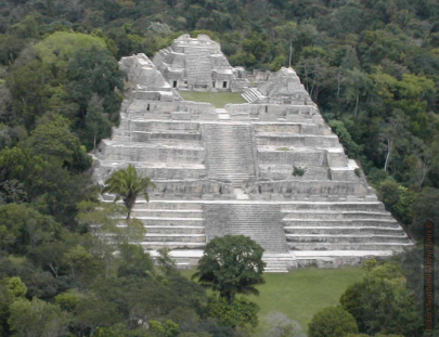 Belize Magnificent Mayan Tours-Tikal Tour con una noche en un jungle lodge
