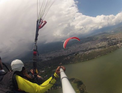Quito Paragliding-Come Paraglide off the beautiful Ecuadorean Andes