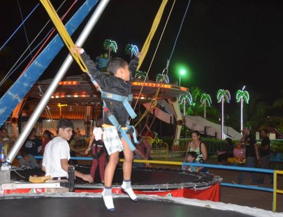 Diverland-A family day out at an  Amusement  Park 