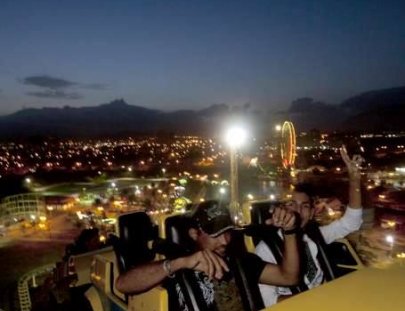 Diverland-A family day out at an  Amusement  Park 