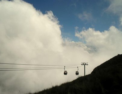 Quito City Tours-Tocando el Cielo, un recorrido de arte, cultura y teleférico en Quito
