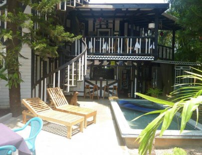 Lily Pond House- A Luxurious boutique Hotel in Roatán
