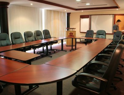 Mara Inn Hotel-A luxury hotel designed for  business people